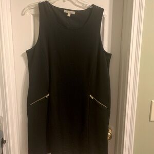 Banana Republic size L polyester dress